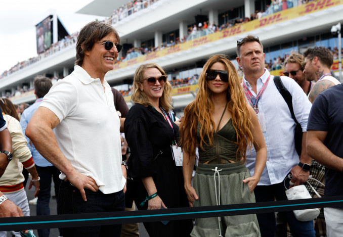 Tom Cruise ir Shakira