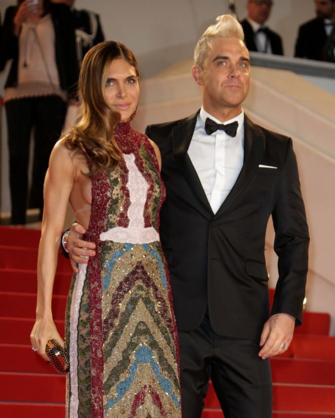 Robbie Williamsas su žmona
