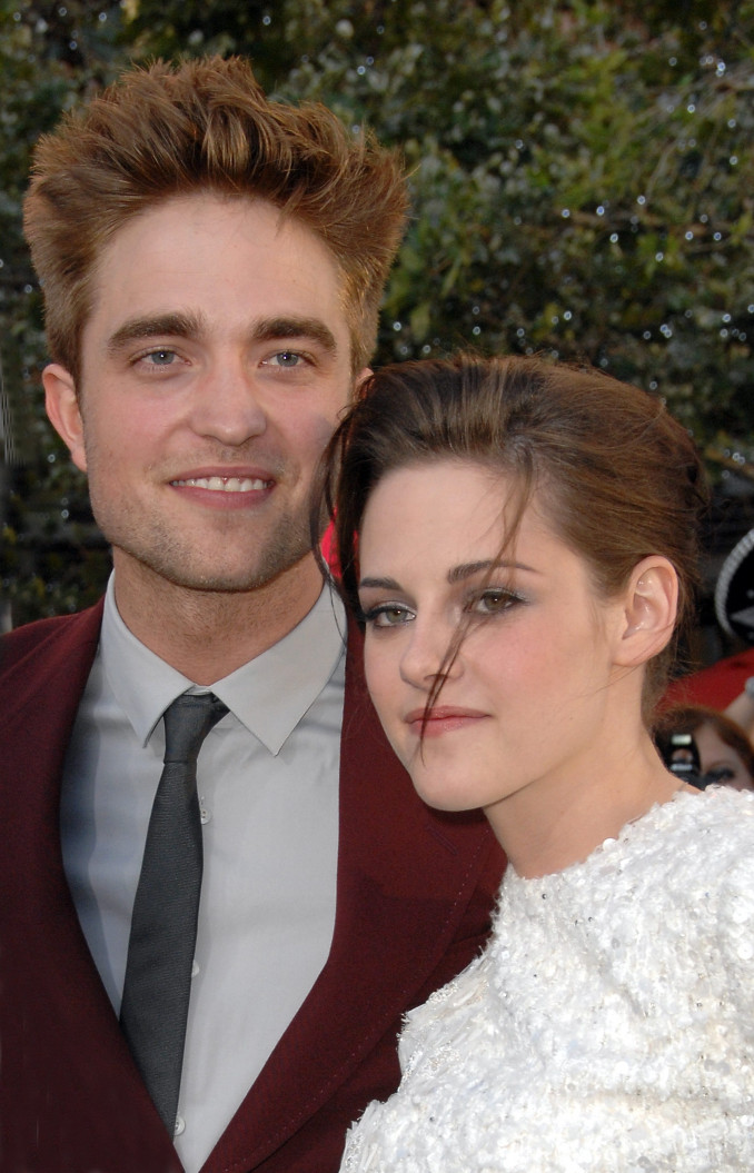 Robert Pattinson ir Kristen Stewart